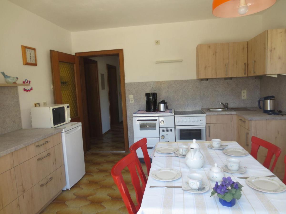 Modern Apartment In Goggersreut With Terrace 론바크 외부 사진