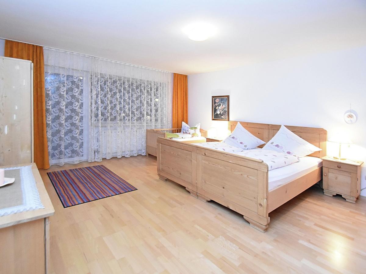 Modern Apartment In Goggersreut With Terrace 론바크 외부 사진