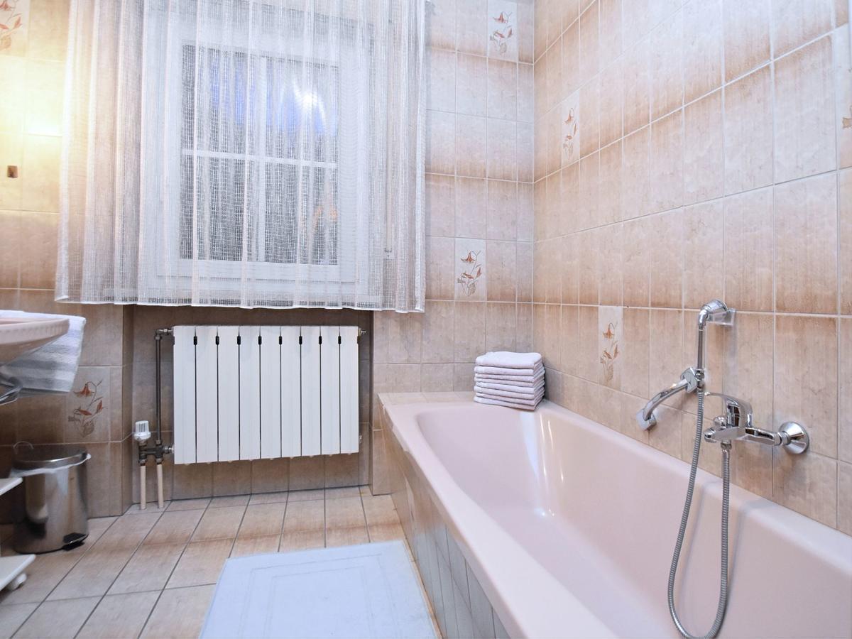 Modern Apartment In Goggersreut With Terrace 론바크 외부 사진